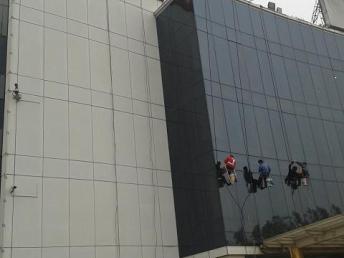 深圳專業(yè)外墻清洗與保潔服務(wù) 圖光明、松崗及公明公司介紹